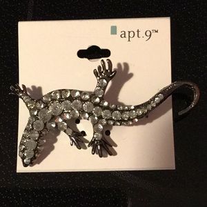 COPY - Black Lizard Pin With Rhinestones